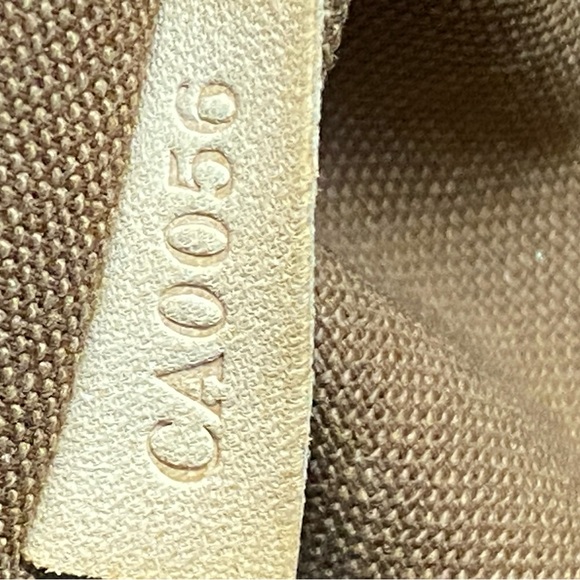 💗💗💗SOLD💗💗💗
🤩BATIGNOLLES SHOULDER BAG MONOGRAM🤩 - Picture 16 of 16